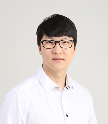 홍대점 대표원장 홍성민